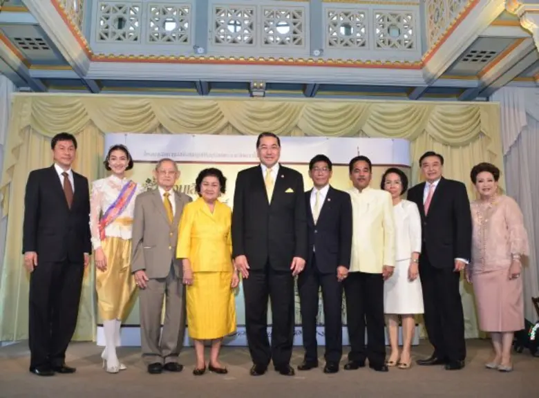 มูลนิธิสุรเกียรติ์-ท่านผู้หญิง สุธาวัลย์ ...