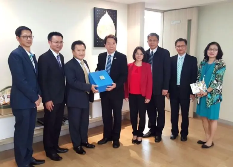 นายนิธิศ มนุญพร กรรมการและผู้จัดการทั่วไป...