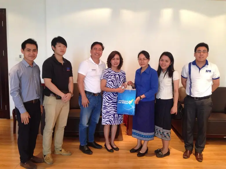 สวัสดีปีใหม่ นายสมภพ ศักดิ์พันธ์พนม ประธา...