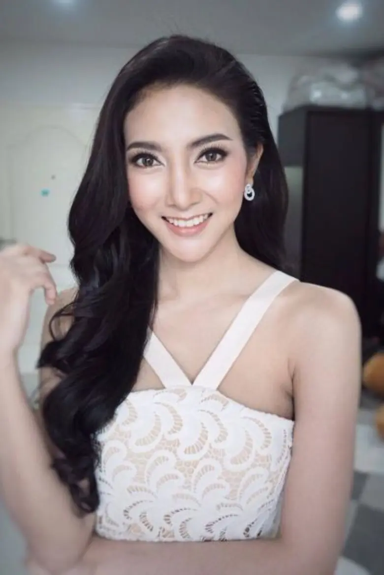 เมย์- เมทินี จันทร์สร้อย นางร้ายน้องใหม่ ...