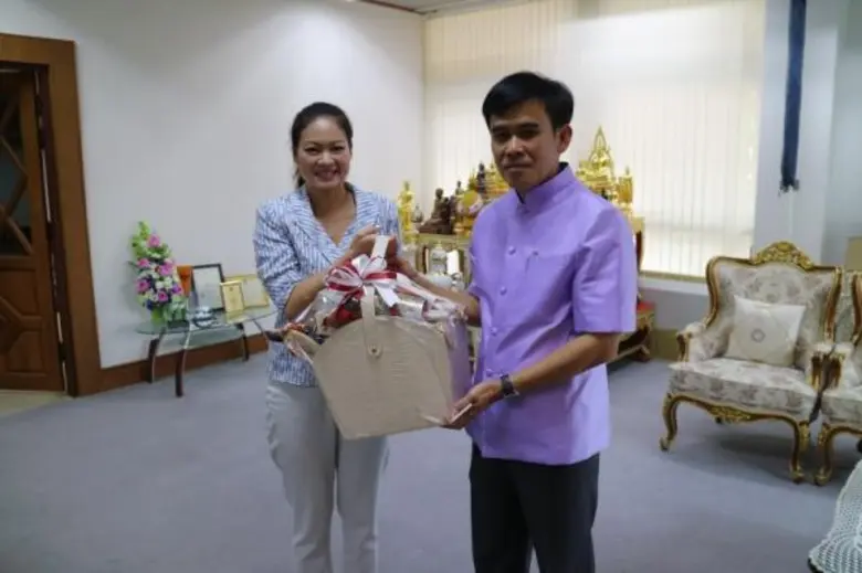 ธันยพร ธิราวัฒน์ ผู้จัดการฝ่ายประชาสัมพัน...