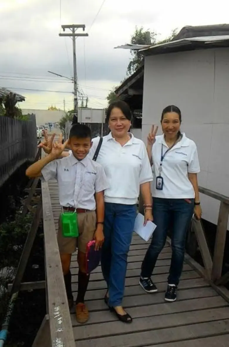 กองทุนบัวหลวงให้ความช่วยเหลือด้านการศึกษาแก่เด็กชายมารุต เนียมสวัสดิ์