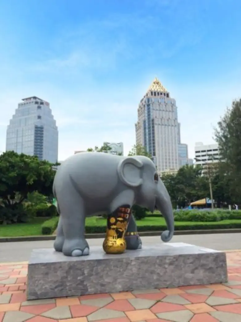 หลังจากสร้างสีสันให้กรุงเทพมาอย่างต่อเนื่...