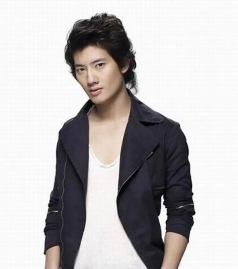 เรียกได้ว่าเป็นแฟชั่นโชว์สุดยิ่งใหญ่อลังก...