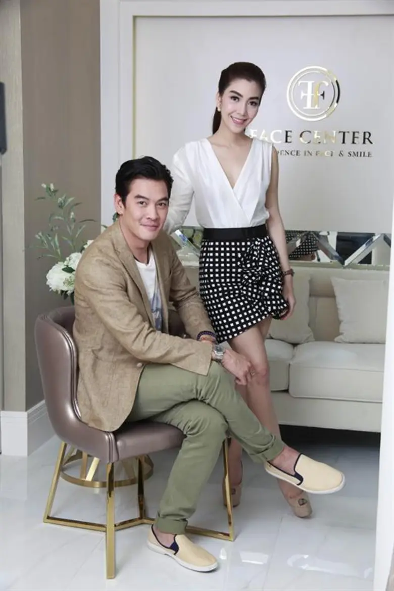 “วุ้นเส้น – ชาคริต” แท็คทีมเดินหน้าเต็มสูบลุยธุรกิจ “Face Center” ผุดโครงการดีๆ ต้อนรับปีใหม่คืนกำไรสู่สังคม