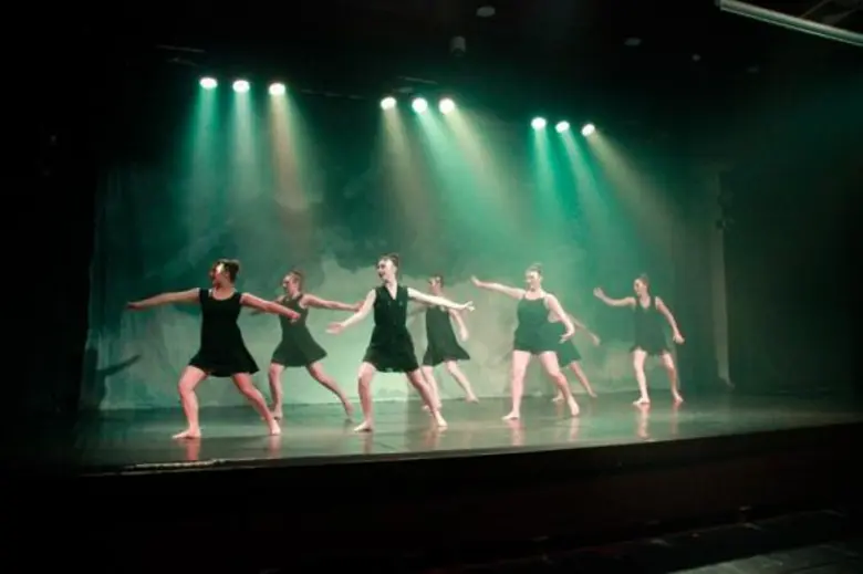 SSRU : สาขาวิชาศิลปะการละคร’สวนสุนันทา จับมือ Kent State University จัดกิจกรรม East Meet West : Stage Performance in Thailand