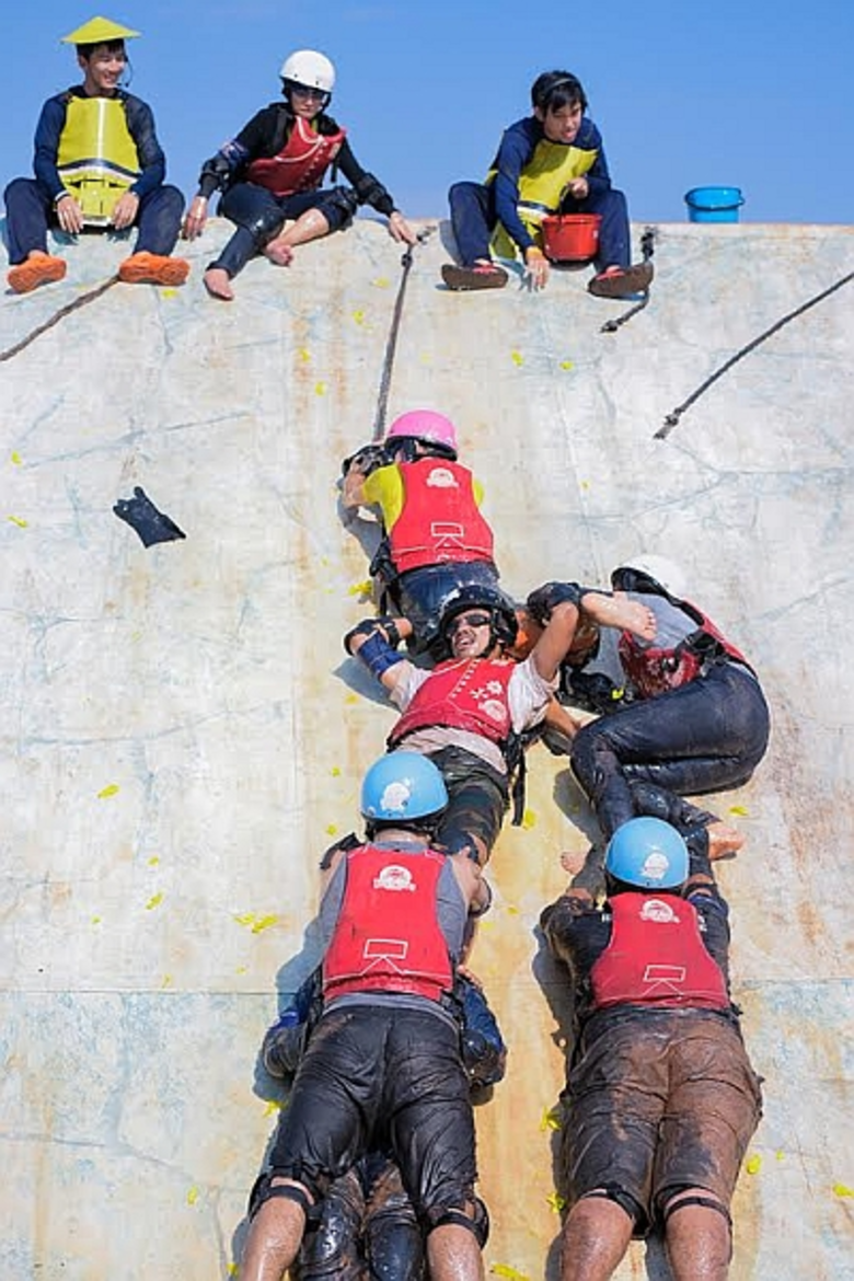 12 ผู้กล้าหัวกะทิ เตรียมบุกถล่มปราสาททาเค...