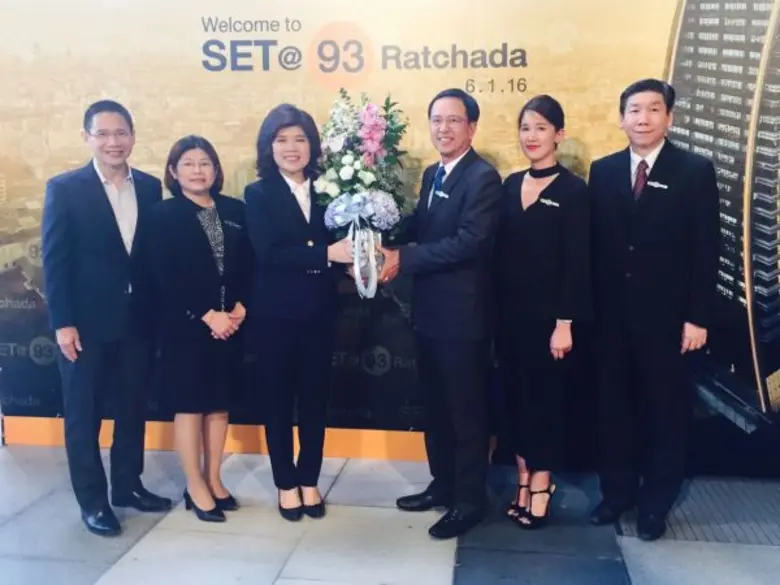 นายนพดล ตัณศลารักษ์ (ที่ 4 จากซ้าย) ประธา...