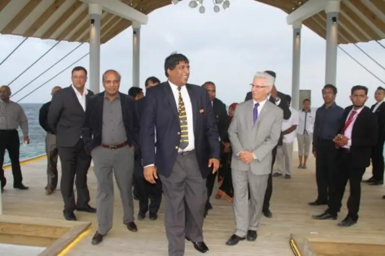 อมารี ฮาวอดด้า มัลดีฟส์ เปิดตัวอย่างเป็นท...