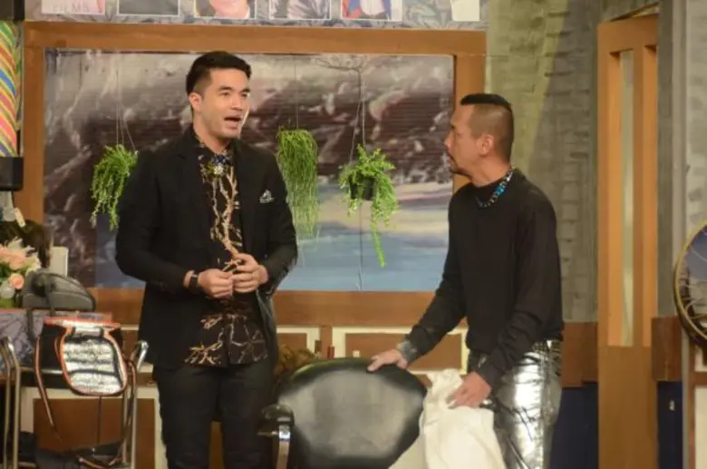 หนุ่มหล่อเครางามมาเป็นแขกรับเชิญในรายการท...