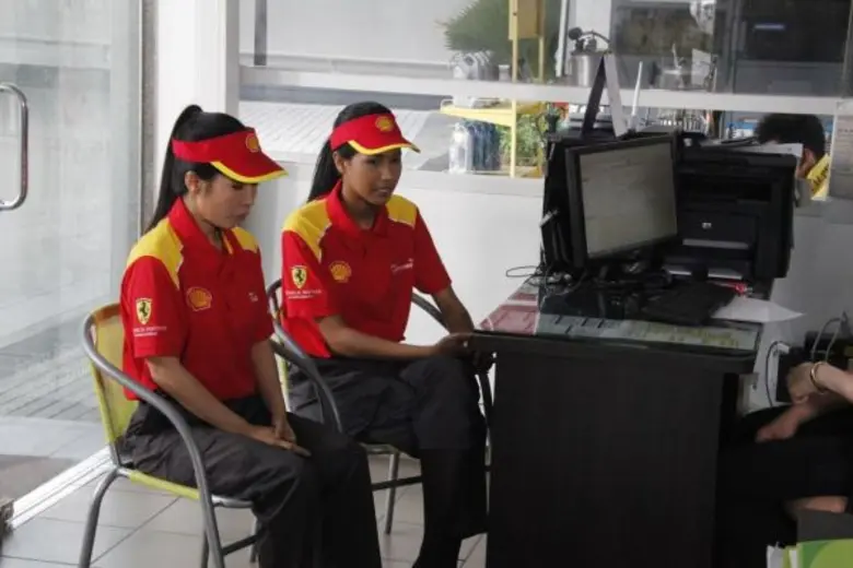 “เมญ่า ทุ่มสุดตัว สลัดลุคนางงาม ประเดิมจอแก้ว รับบทเด็กปั๊ม ตามหาฝันจนเป็นนักร้อง”