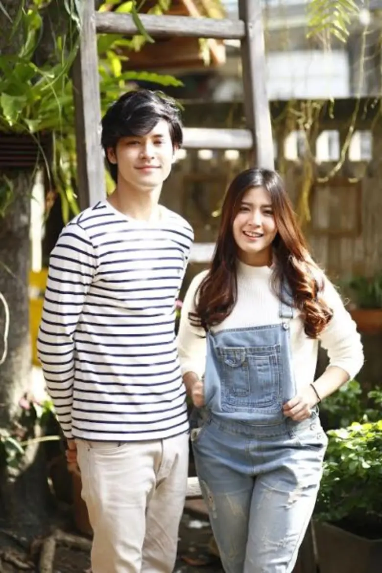 ผู้อำนวยการสร้าง : สายทิพย์ มนตรีกุล ณ อย...