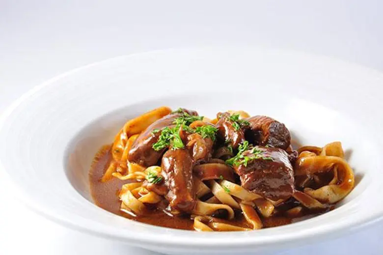 โรงแรมชาเทรียม ริเวอร์ไซด์ กรุงเทพฯ ขอเชิ...