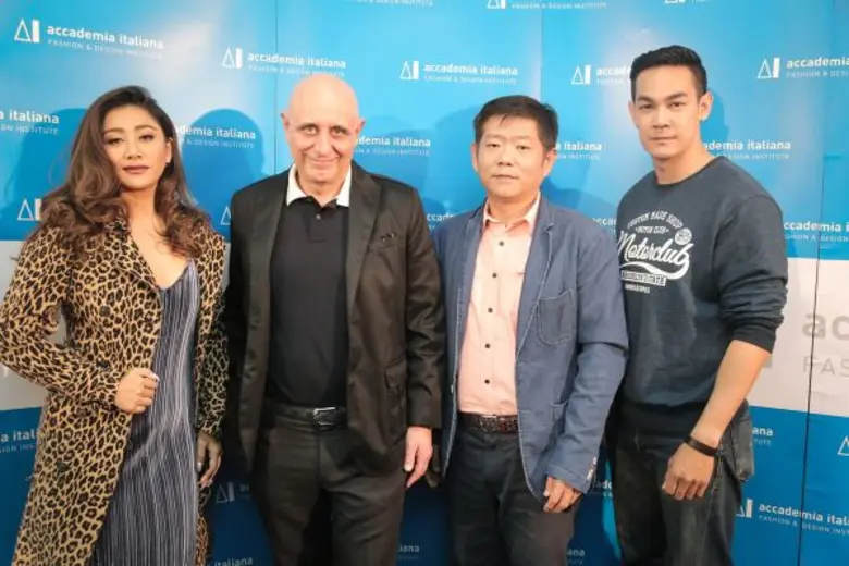 “แอน มิตรชัย” ปลื้มได้ร่วมโปรเจ็กต์“Dress the Stars 2”ผลักดันแฟชั่นไทยสู่สากล