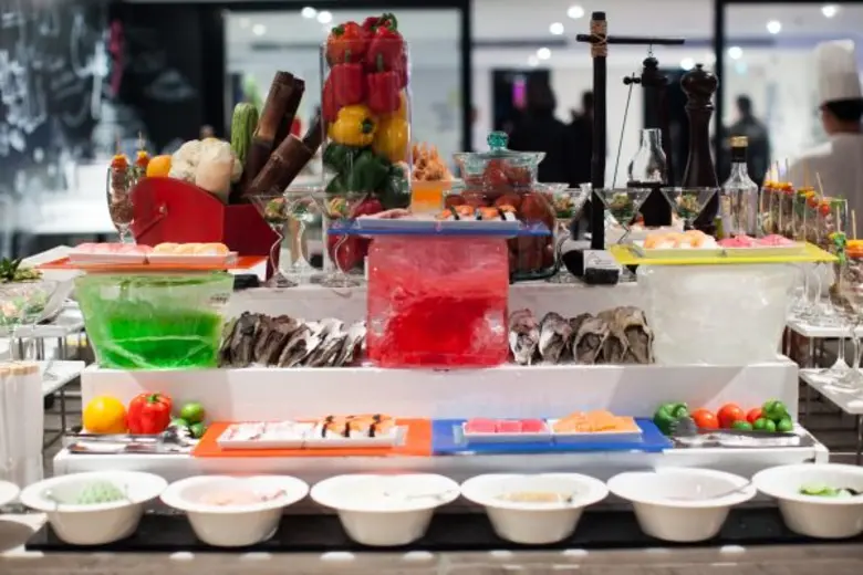 ห้องอาหารคาร์เฟ่ไนน์ ชวนคุณมาร่วมเฉลิมฉลอ...