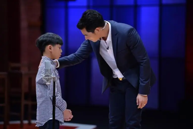 ทีวีไกด์: รายการ “เก่งคิด พิชิตคำ Spelling Star” “ซี – ศิวัฒน์” โอด “พิธีกรรายการภาษาไทย เป็นโจทย์ยาก” พร้อมชวนดูรายการ “เก่งคิด พิชิตคำ Spelling Star” รายการเวทีการแข่งขัน เพื่อคนรักภาษาไทย!!!