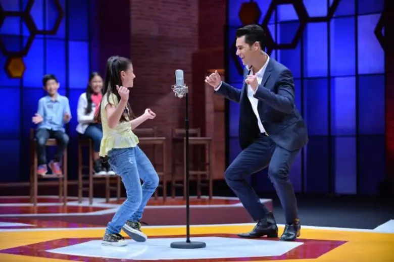 ทีวีไกด์: รายการ “เก่งคิด พิชิตคำ Spelling Star” “ซี – ศิวัฒน์” โอด “พิธีกรรายการภาษาไทย เป็นโจทย์ยาก” พร้อมชวนดูรายการ “เก่งคิด พิชิตคำ Spelling Star” รายการเวทีการแข่งขัน เพื่อคนรักภาษาไทย!!!