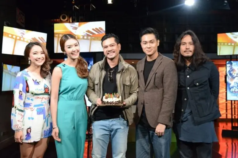 กำลังเป็นที่จับตาดูไม่น้อยกับละครไทยซีรีส...