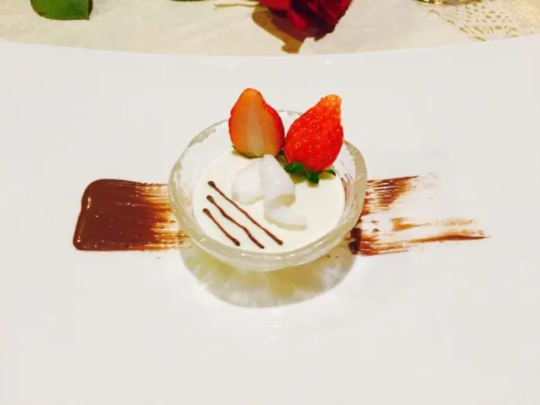 ปาล์ม ควิซีน เชิญทุกคู่รัก ฉลองวันวาเลนไทน์  ด้วยชุดเมนูมื้อค่ำ 'Palm Valentine Set Dinner’ วันอาทิตย์ที่ 14 กุมภาพันธ์ 2559