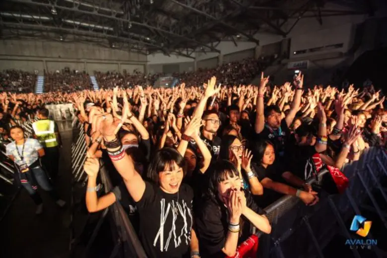 ประทับใจซึ่งกันและกัน! ทั้ง ONE OK ROCK และสาวกชาวไทย อาวาลอน ไลฟ์ โชว์งานคุณภาพ คอนเสิร์ตมันส์สุดติ่ง คุ้มค่าเกินราคา สมคำร่ำลือ