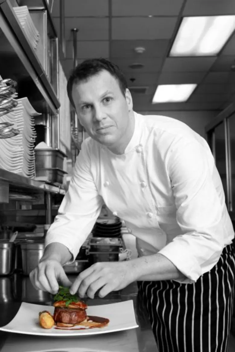 โรงแรมเซ็นทาราแกรนด์และบางกอกคอนเวนชันเซ็...