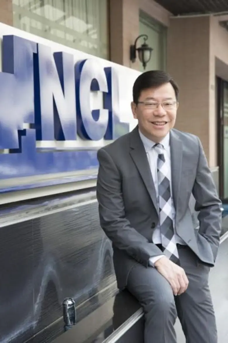 เสิร์ฟข่าวดีให้ผู้ถือหุ้นได้ชื่นมื่นกันอี...