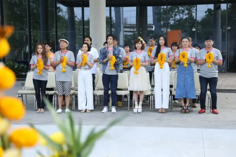 สถานีโทรทัศน์ไทยพีบีเอส ผนึกกำลังกับ บริษัท แรงฤทธิ์ จำกัด เปิดตัว “สุขจ๋า...อยู่หนใด?” ซิทคอมร่วมสมัยเฮฮาสาระดี