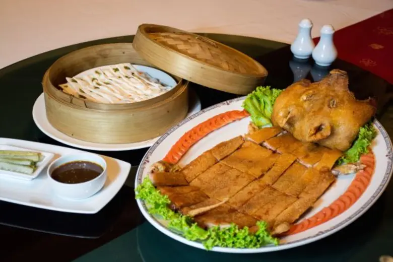 ฉลองตรุษจีน ลิ้มรสอาหารมงคลระดับจักรพรรดิ ณ โรงแรมอินเตอร์คอนติเนนตัล กรุงเทพฯ