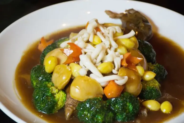 ฉลองตรุษจีน ลิ้มรสอาหารมงคลระดับจักรพรรดิ ณ โรงแรมอินเตอร์คอนติเนนตัล กรุงเทพฯ