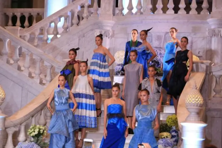 เฟิร์ส ภาราดา, แจ๊คกี้ ชาเคอลีน นำทีมนักแสดง ผู้จัดช่อง 3 เปิดโครงการ QSMT Celebration พิพิธภัณฑ์ผ้า ในสมเด็จพระนางเจ้าสิริกิติ์ พระบรมราชินีนาถ