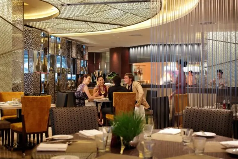 ฤดูแห่งความรัก ร่วมฉลองวันวาเลนไทน์นี้ ณ โรงแรมอินเตอร์คอนติเนนตัล กรุงเทพฯ