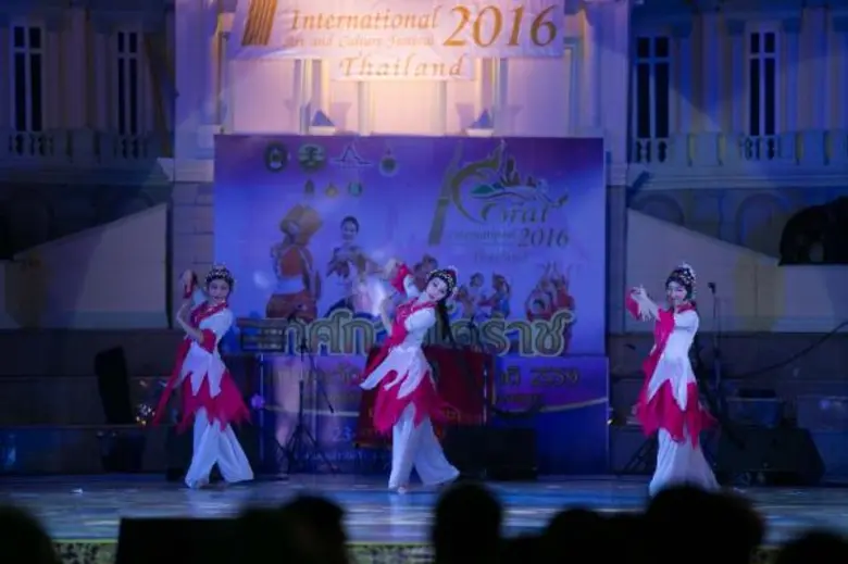  ราชภัฏโคราชเปิดเทศกาลโคราชศิลปะและวัฒนธรรมนานาชาติ 2559 สุดยิ่งใหญ่ตระการตา