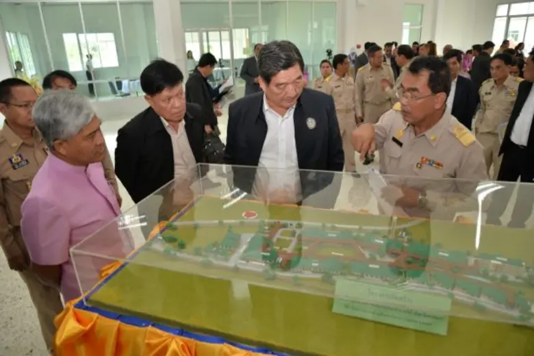 พลเอก ศิริชัย ดิษฐกุล รัฐมนตรีว่าการกระทร...