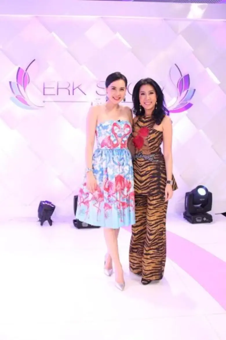 นำเครื่องประดับสุดรักสุดหวง คือเพชรน้ำงาม...