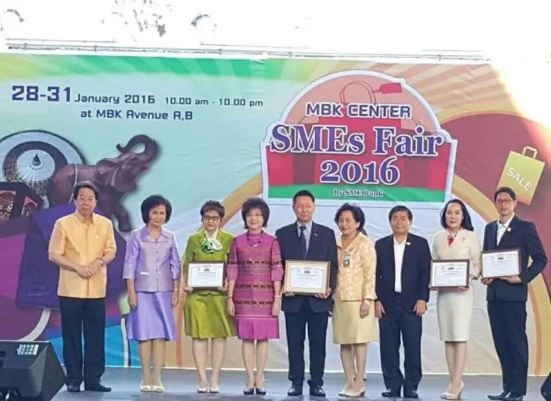 นายชญานิน ศิริจางคพัฒนา ผู้ช่วยผู้อำนวยกา...