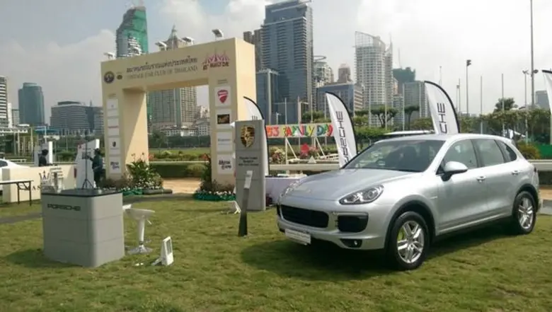 ย้อนวันวาน ยลโฉมรถยนต์โบราณอันทรงคุณค่า สมาคมรถโบราณแห่งประเทศไทย จัดกิจกรรมสุดอบอุ่นแนวครอบครัว FAMILY DAY 2016