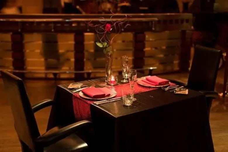 เฉลิมฉลองเทศกาลแห่งความรัก ที่ แกรนด์ ไฮแอท เอราวัณ กรุงเทพฯ 14 กุมภาพันธ์ 2559