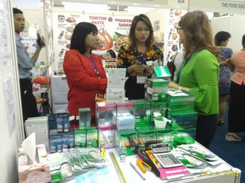 ศรินรัตน์ ปฐวีภัทรานันท์ กรรมการบริหาร บร...