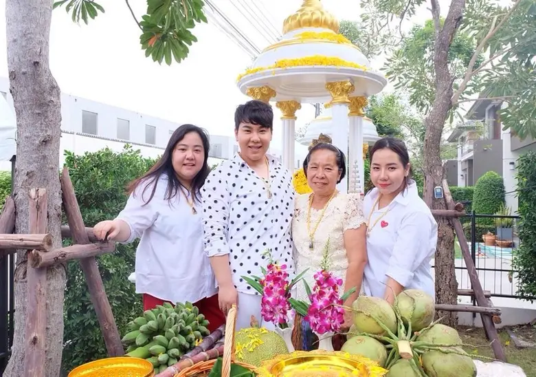 ดีเจ.บุ๊คโกะ ว่าที่เศรษฐี!