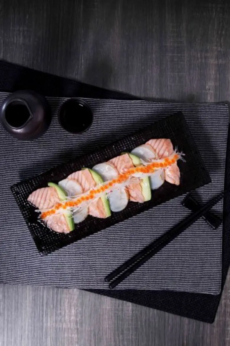 “เซ็น ซูชิ แอนด์ สาเก” ร้านกิน-ดื่ม เพื่อคนเต็มที่กับชีวิต