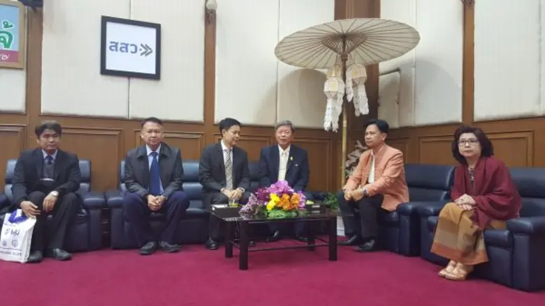 IQS แม่โจ้ จัดพิธีมอบประกาศนียบัตรผู้ผ่านการรับรองมาตรฐานเกษตรอินทรีย์สากล