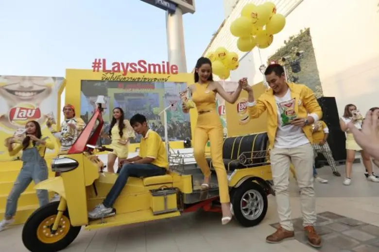 “ณเดชน์ – ญาญ่า” ร่วมฉลองความสำเร็จแคมเปญ “เลย์ สไมล์ – Lay’s Smile” ชวนคนไทยสร้าง “รอยยิ้ม” ที่ใหญ่เป็นประวัติการณ์