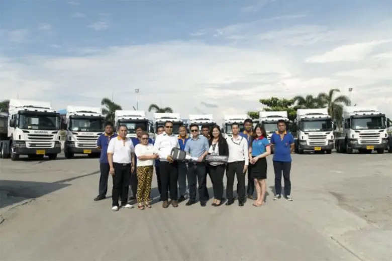 นายจักษ์กฤต ปฏิเวชธรรม ผู้จัดการแผนกบริกา...