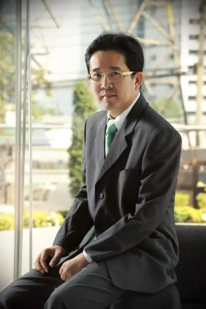 "สมโภชน์ อาหุนัย" ยืนยันไม่ทิ้ง บมจ.พลังง...