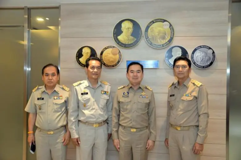 นายจักรกฤศฏิ์ พาราพันธกุล อธิบดีกรมธนารัก...