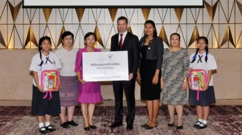 โรงแรมสยามเคมปินสกี้ กรุงเทพฯ นำโดย มร. โ...