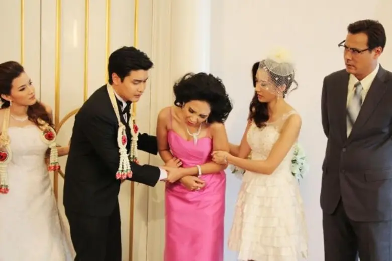 ทีวีไกด์: ละคร “สะใภ้ไร้เงา” ตอนที่ 1-5 ออกอากาศวันที่ 3-7 กุมภาพันธ์ 2559