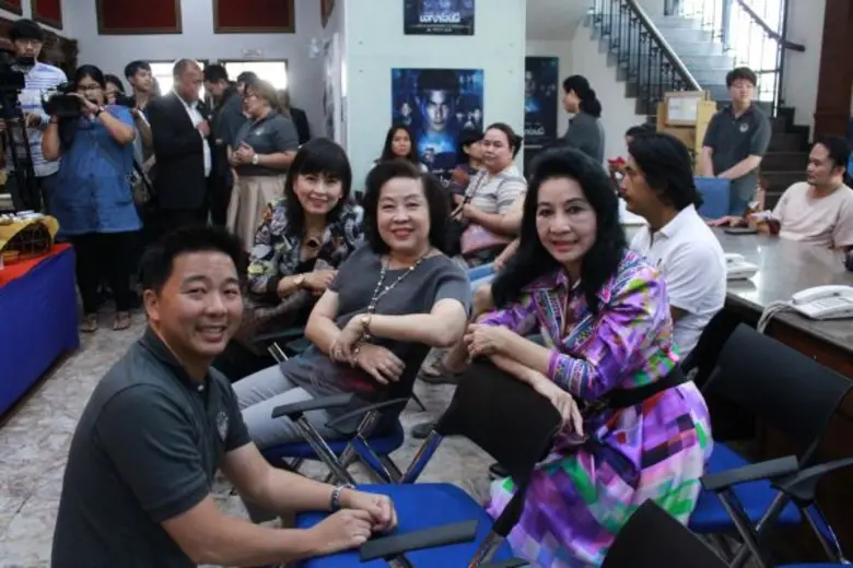 ภาพข่าว: ไฟว์สตาร์ ทำบุญประจำปี