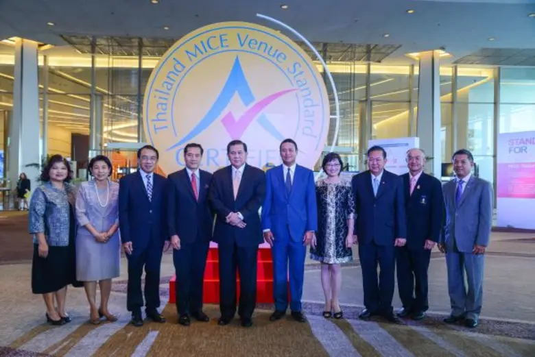 พลเอก ธนะศักดิ์ ปฏิมาประกร รองนายกรัฐมนตร...