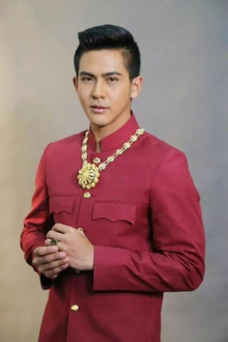 “เต้ย พงศกร” งัดฝีมือ ประกบซุปตาร์แม่เหล็ก ยก “เจนี่-จุ๋ย-ญิ๋ง” เป็นครูการแสดงใน “กำไลมาศ”